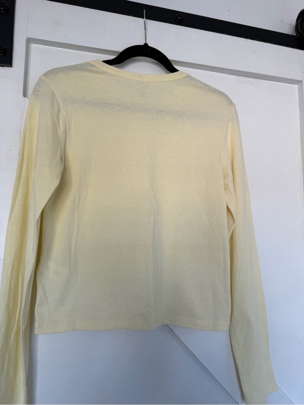 Zara Pale Yellow Crew Neck Long-Sleeve Sweater
